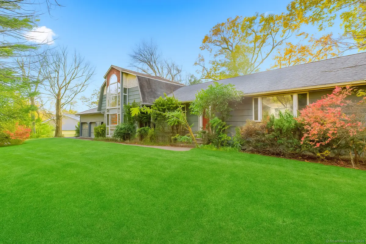 184 Putting Green Road, Trumbull, CT 06611 - Image #1