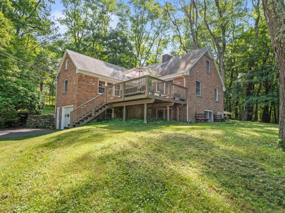 537 Cherry Brook Road, Canton, CT 06019 - Image #1