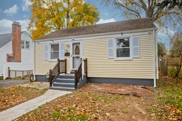 39 Wade Avenue, Bloomfield, CT 06002