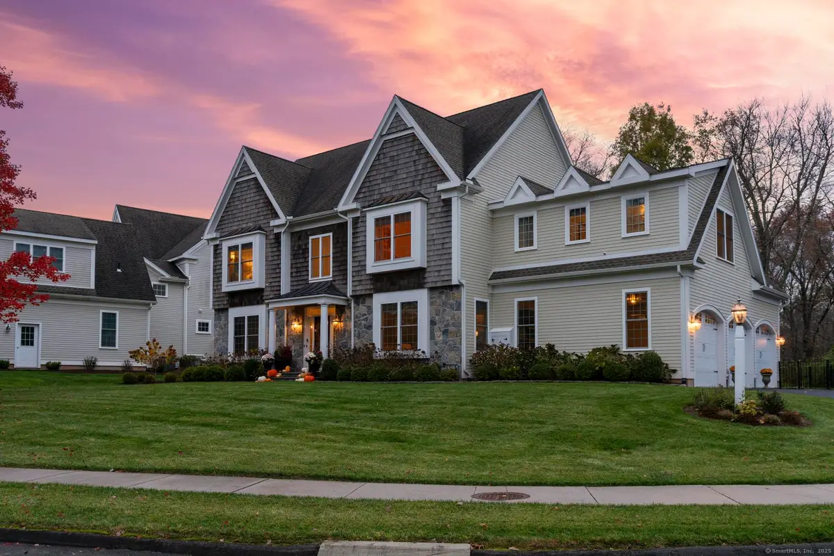 17 Cranbrook, West Hartford, CT 06117 - Image #1