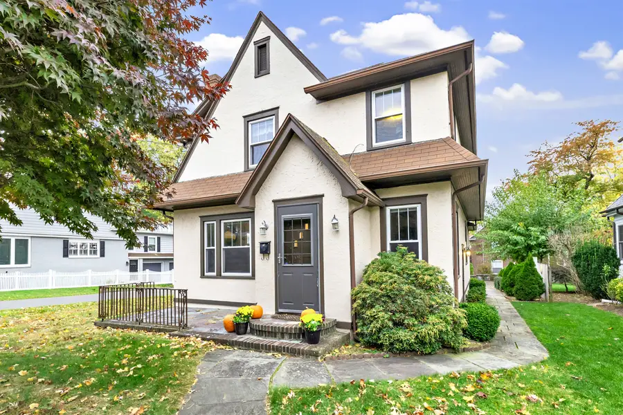 12 Pine Hill Avenue, Norwalk, CT 06855 - Image #2