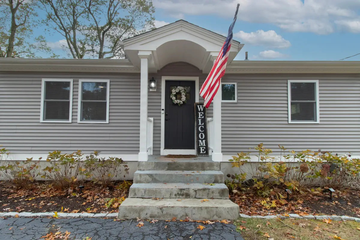 570 Bradley Street, East Haven, CT 06512 - Image #1
