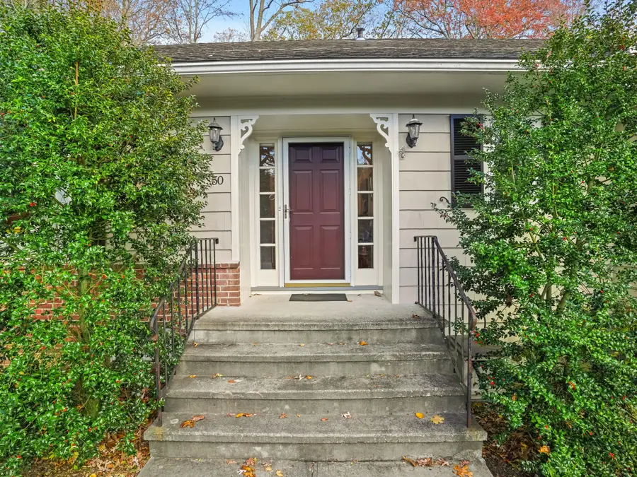 50 Hemlock Trail, Trumbull, CT 06611 - Image #2