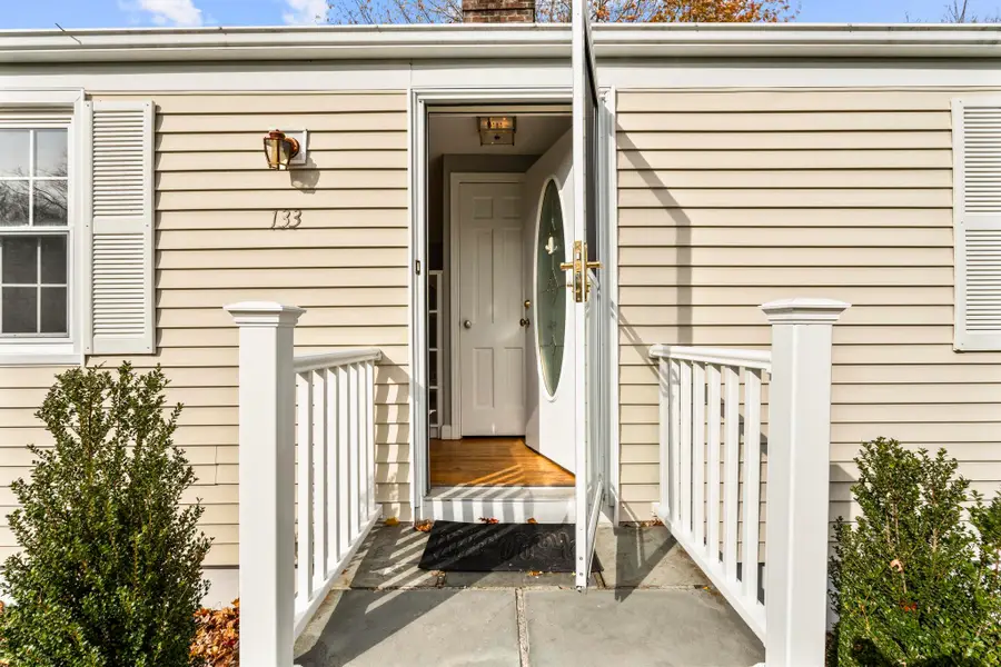 133 Wells Farm Drive, Wethersfield, CT 06109 - Image #3