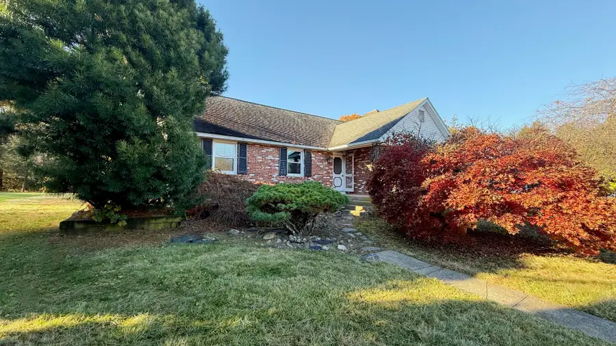 144 General Patton Drive, Naugatuck, CT 06770 - Image #2