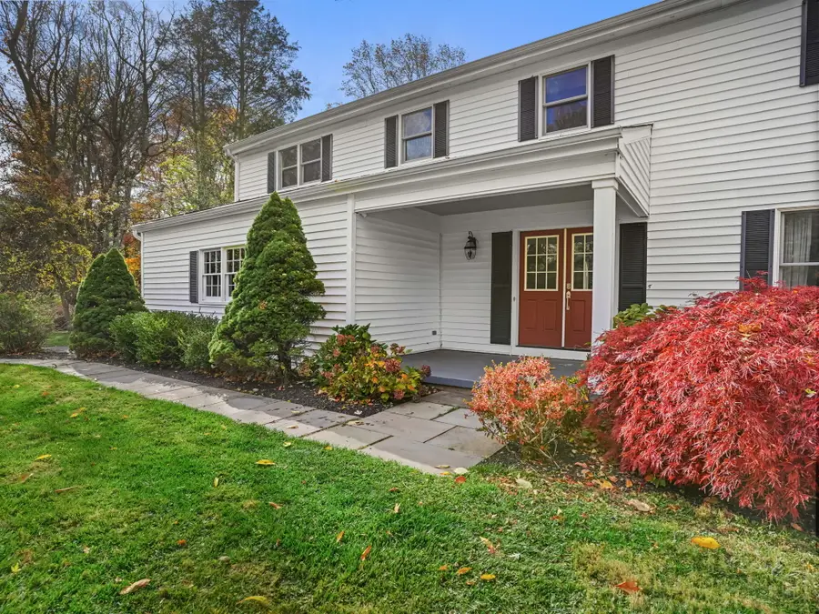 52 Langstroth Drive, Ridgefield, CT 06877 - Image #2