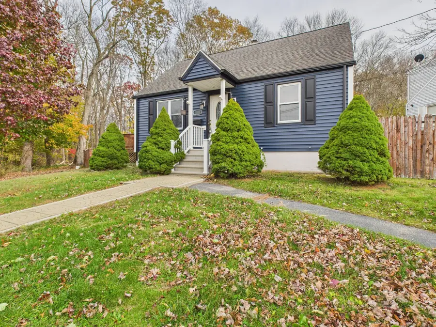 120 Celia Drive, Waterbury, CT 06705 - Image #2