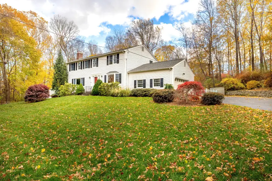 137 Walnut Grove Road, Ridgefield, CT 06877 - Image #2