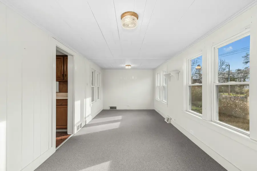 338 Quaker Farms Road, Oxford, CT 06478 - Image #3