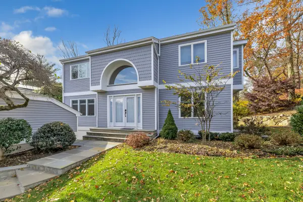 205 Silver Creek Lane #205, Norwalk, CT 06850