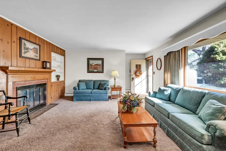 2 Old Grays Bridge Road, Brookfield, CT 06804 - Image #3