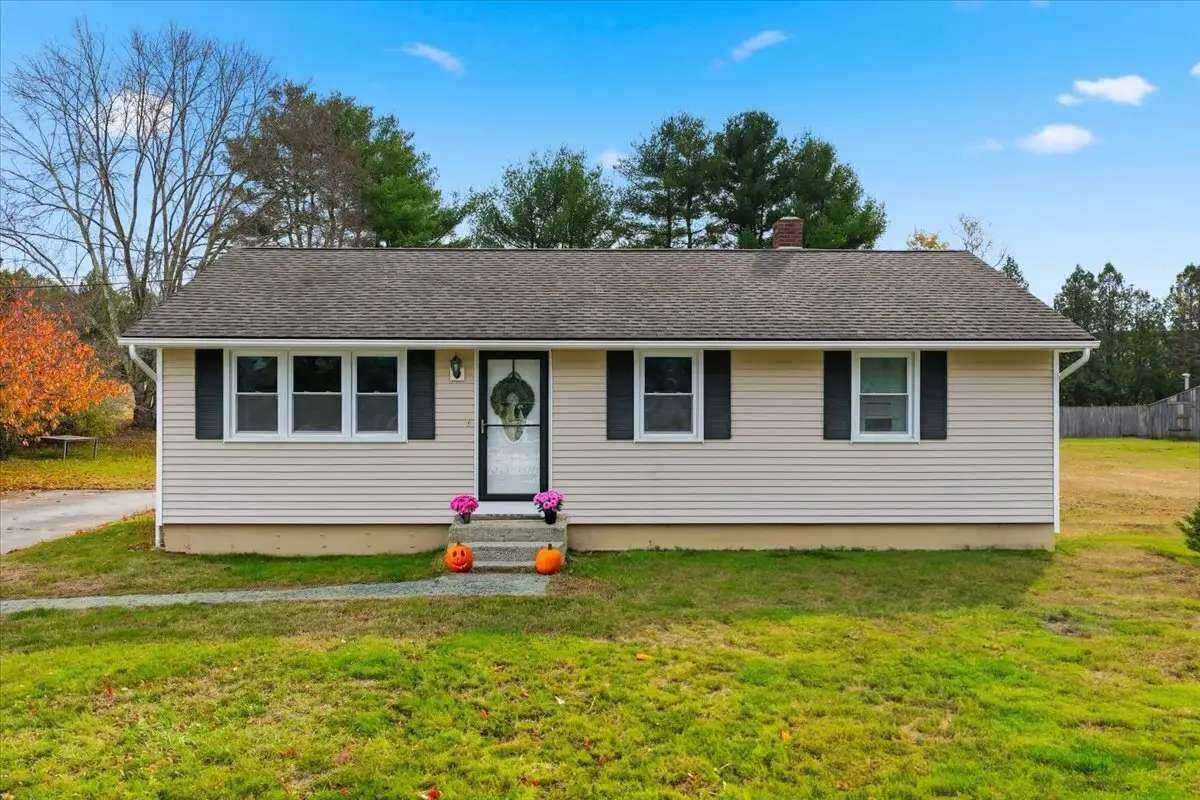 13 Plaza Street, Brooklyn, CT 06234 - Image #1