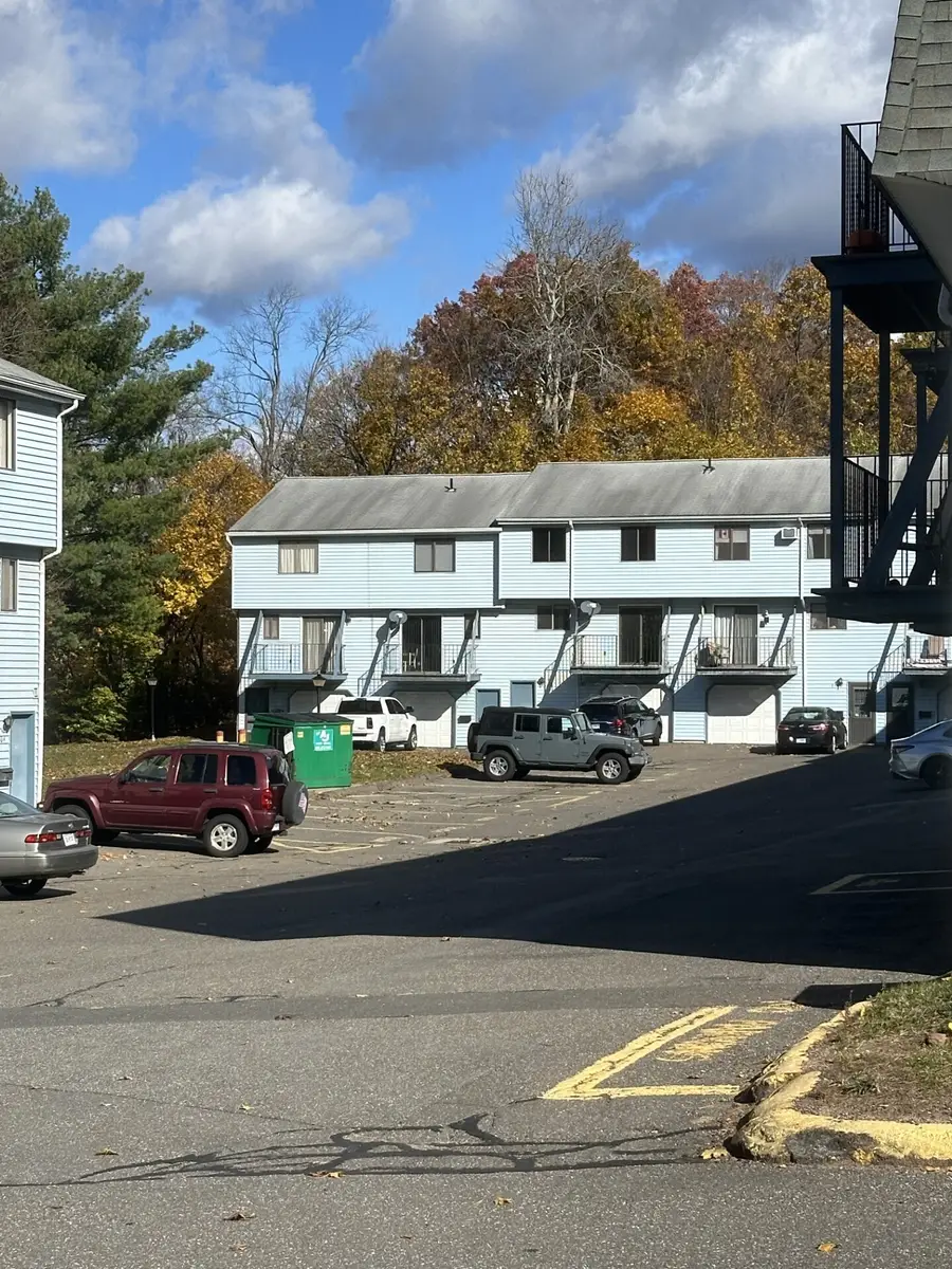 618 Blackstone Village #618, Meriden, CT 06450 - Image #2