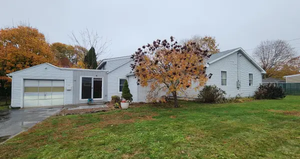 68 Clark Lane, Waterford, CT 06385