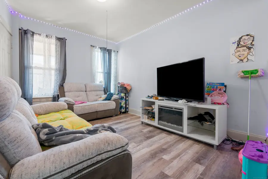 318 Center Street, Bridgeport, CT 06604 - Image #3