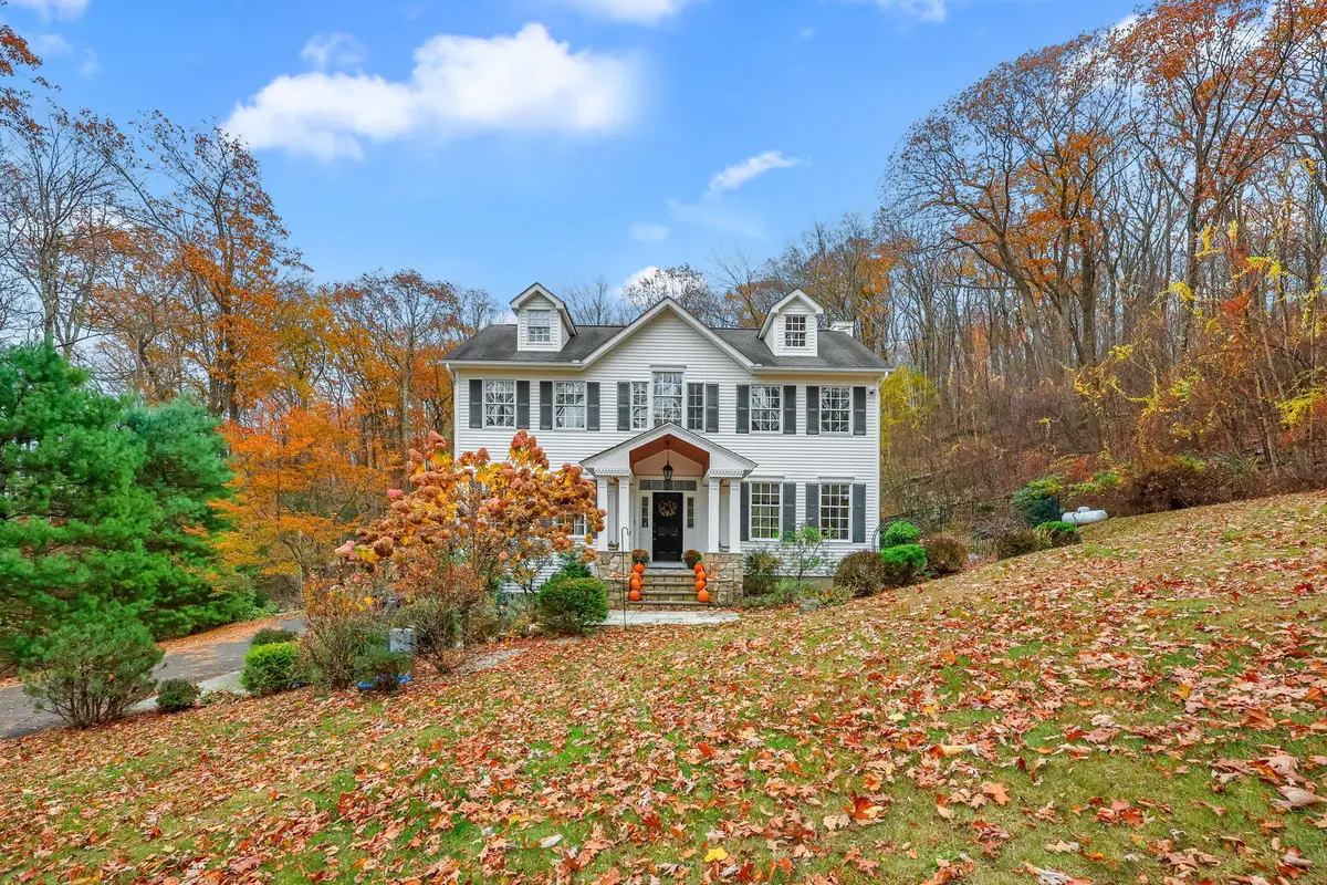 3 Alexandra Drive, New Fairfield, CT 06812 - Image #1