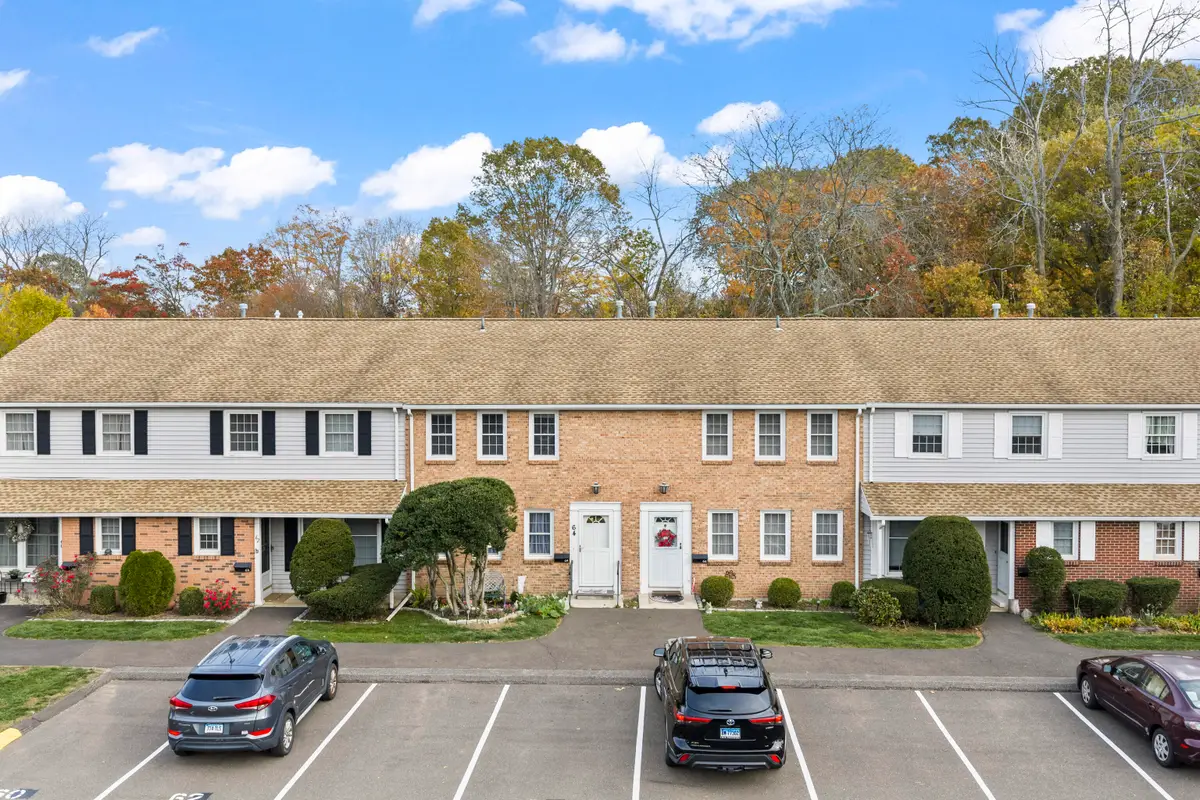 64 Greenwich Way #64, Milford, CT 06460 - Image #1