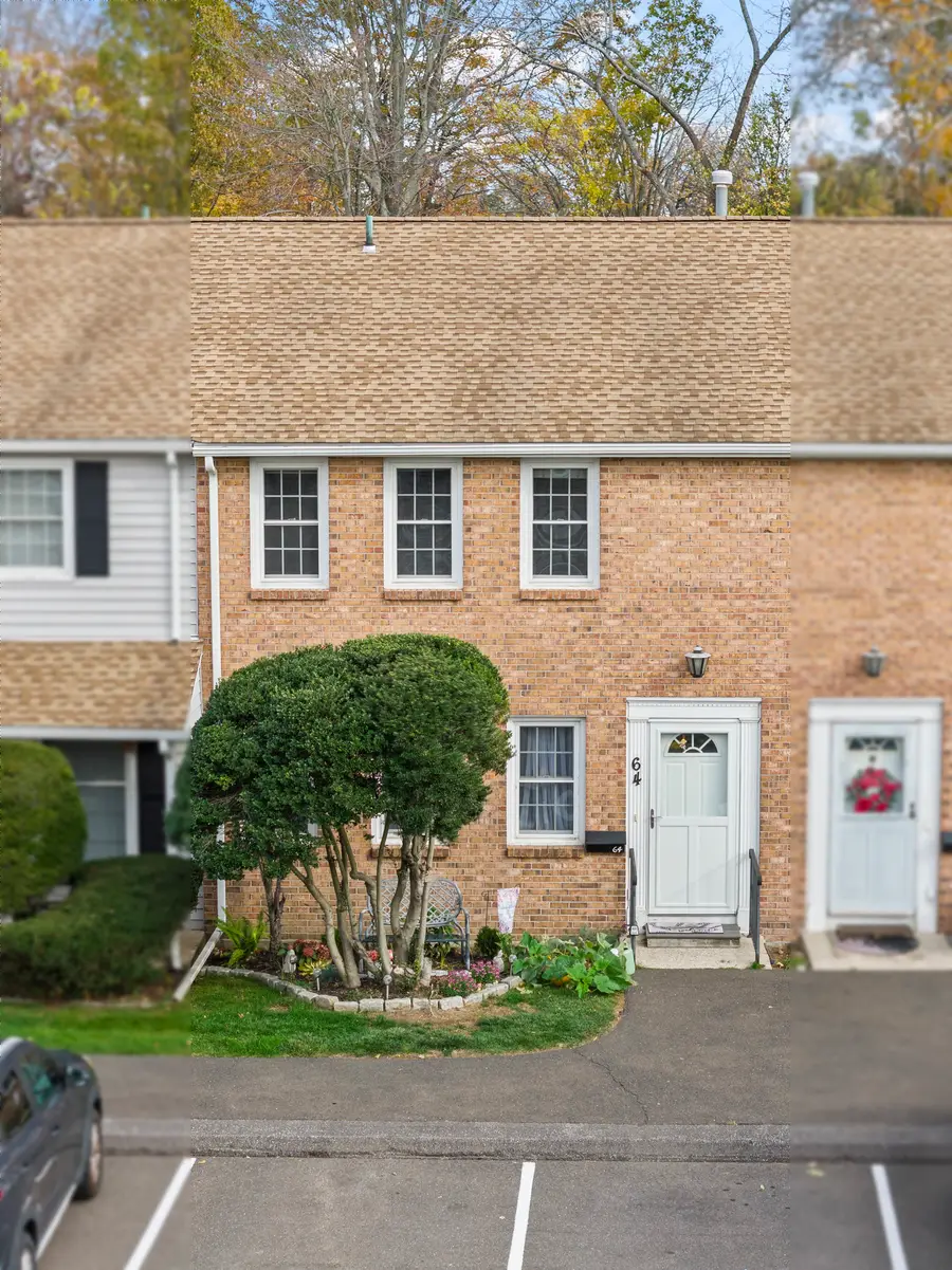 64 Greenwich Way #64, Milford, CT 06460 - Image #2