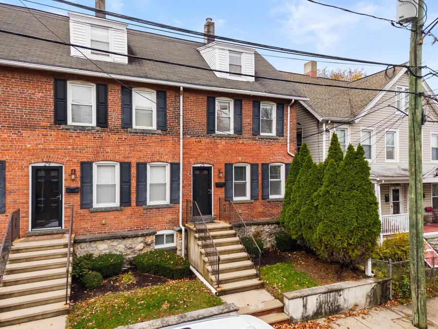 25 Brown Avenue #25, Stamford, CT 06902 - Image #2