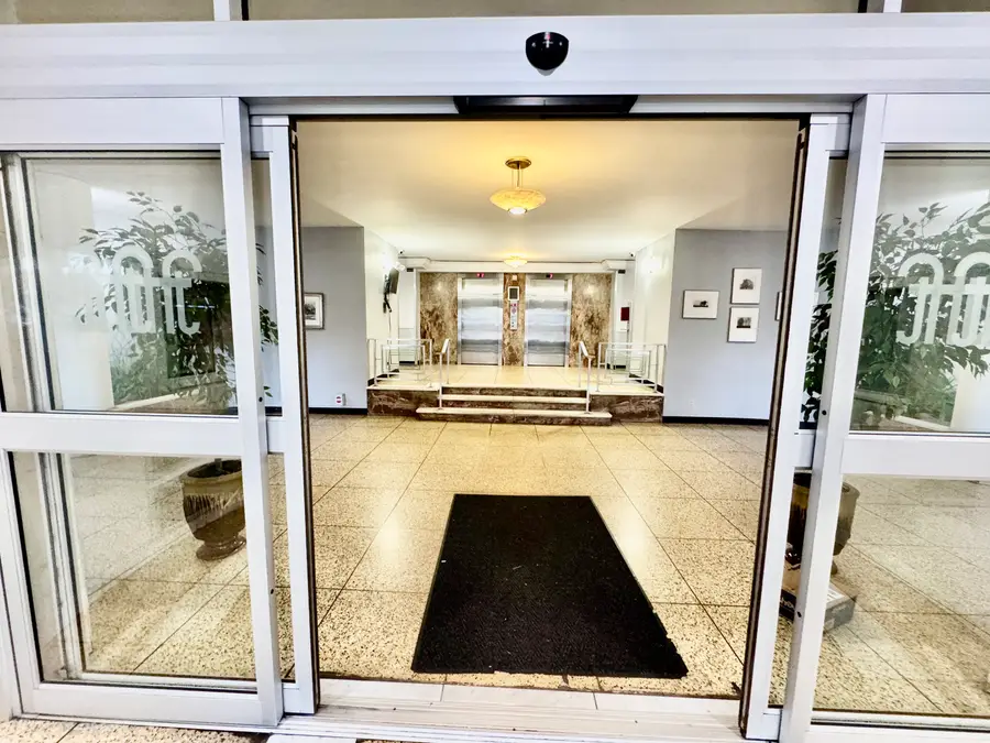 71 Strawberry Hill Avenue #APT 421, Stamford, CT 06902 - Image #3