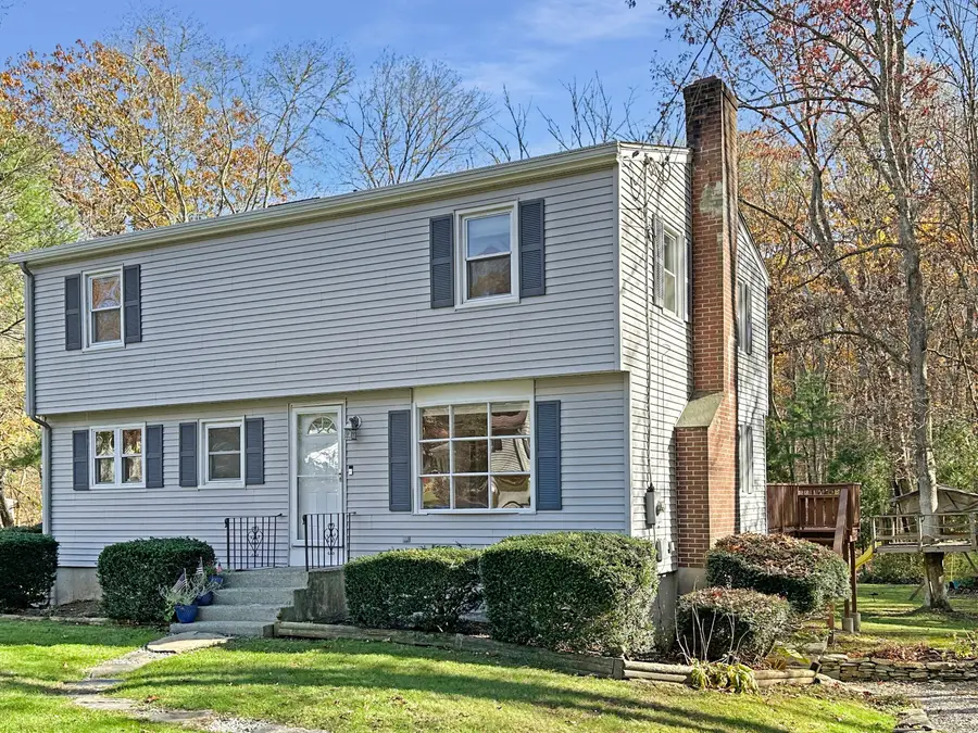 19 Center Drive, Ledyard, CT 06339 - Image #2