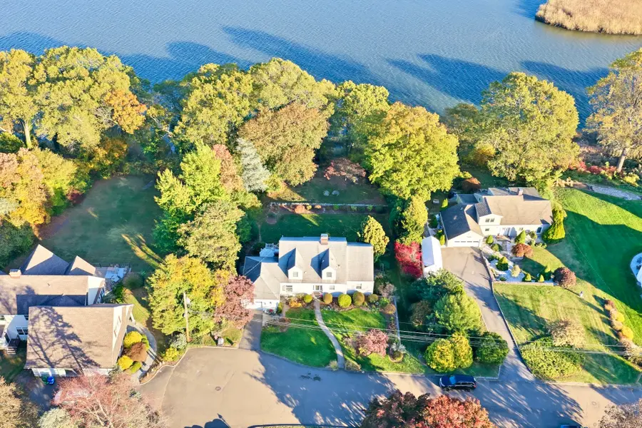 576 Bridgeview Place, Stratford, CT 06614 - Image #3