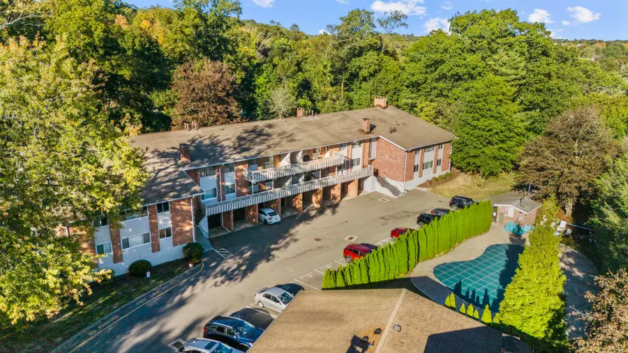 28 Mill Hill Road #28, Southport, CT 06890 - Image #2