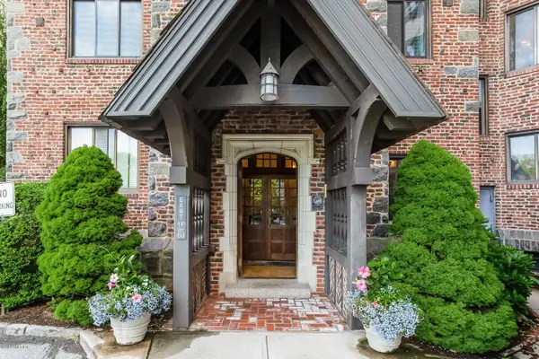 47 Lafayette Place #APT 6J, Greenwich, CT 06830