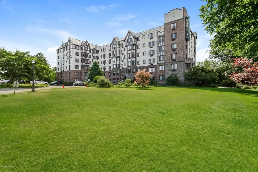 47 Lafayette Place #APT 6J, Greenwich, CT 06830 - Image #2