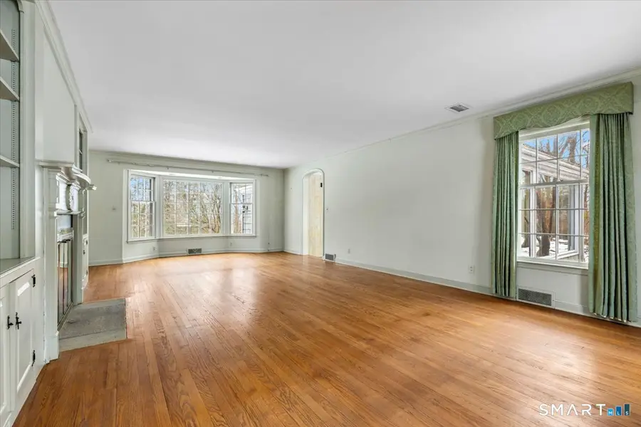 77 Winfield Lane, New Canaan, CT 06840 - Image #3