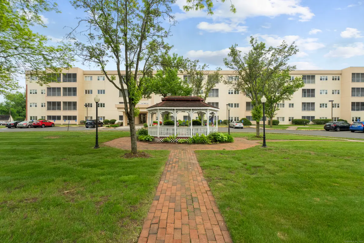 75 Washington Avenue #2-307, Hamden, CT 06518 - Image #1
