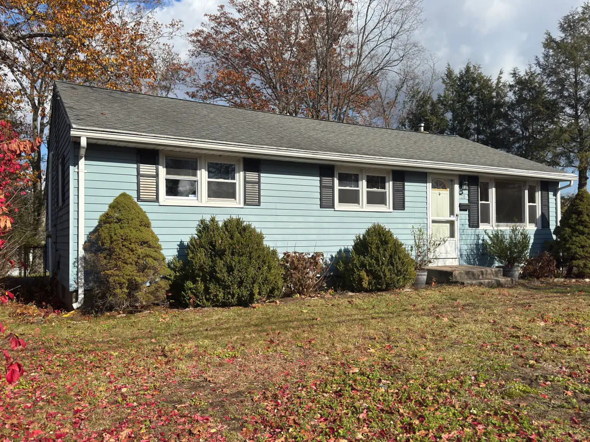 20 Howard Street, Enfield, CT 06082 - Image #1