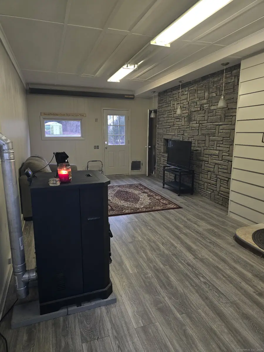 20 Palmer Street, Uncasville, CT 06382 - Image #2