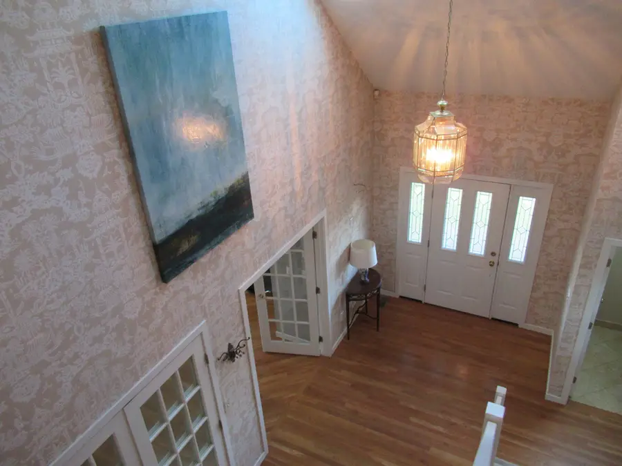 18 Fox Run, Sherman, CT 06784 - Image #2