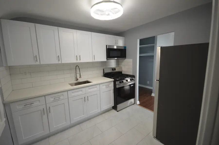 108 Wake Street, Bridgeport, CT 06610 - Image #3