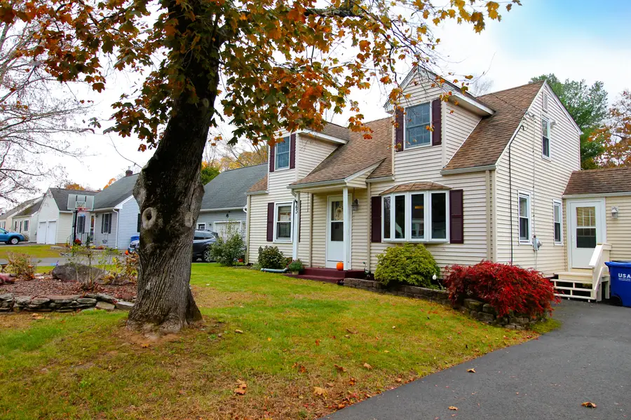 63 Maple Ridge Drive, Somers, CT 06071 - Image #2