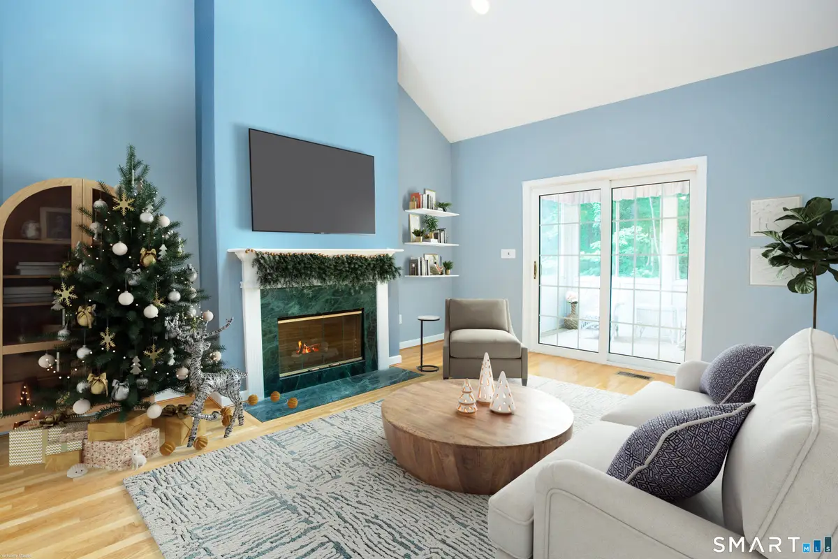 14 Brettonwood Drive, Simsbury, CT 06070 - Image #1