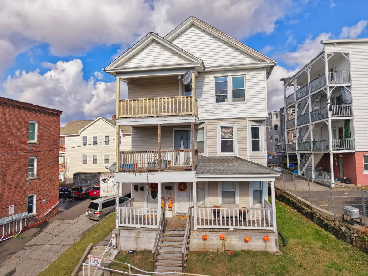 127 Lounsbury Street, Waterbury, CT 06706 - Image #1