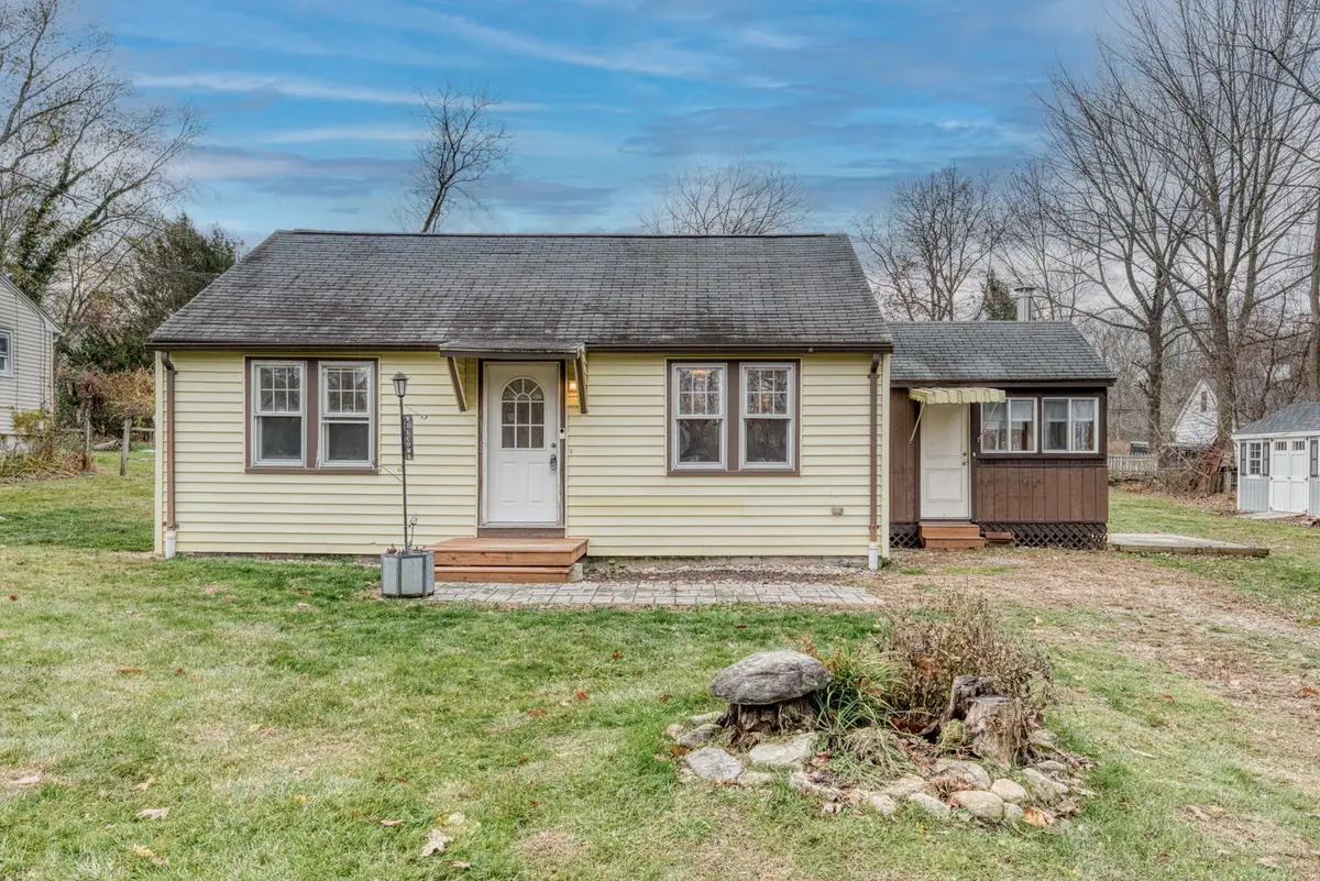 83 Morin Avenue, Coventry, CT 06238 - Image #1