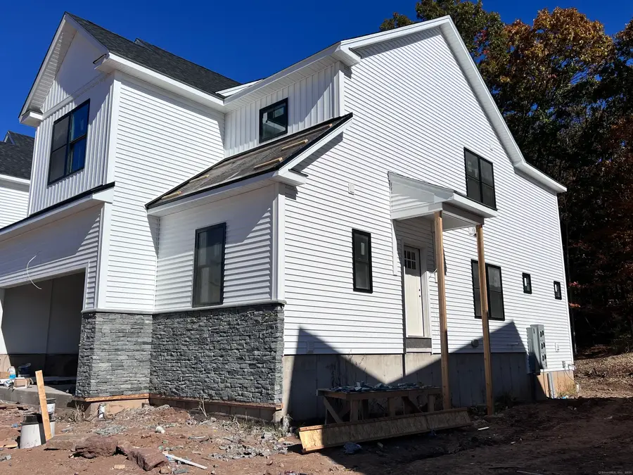 33 Village Circle #33, Guilford, CT 06437 - Image #3