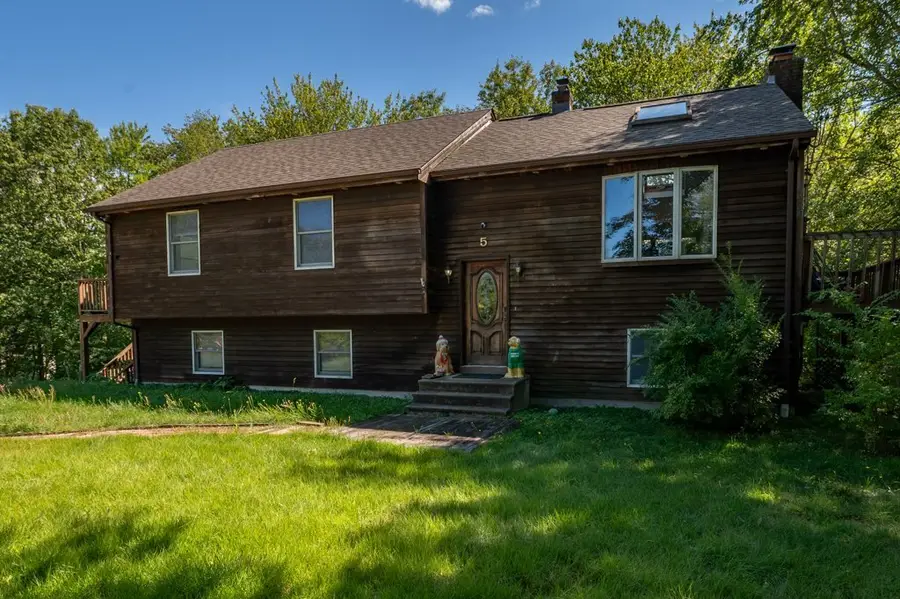 5 Kimann Drive, Terryville, CT 06786 - Image #2