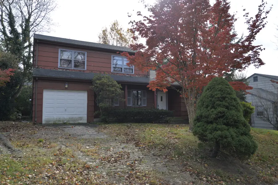 41 Pepperbush Lane, Fairfield, CT 06824 - Image #2