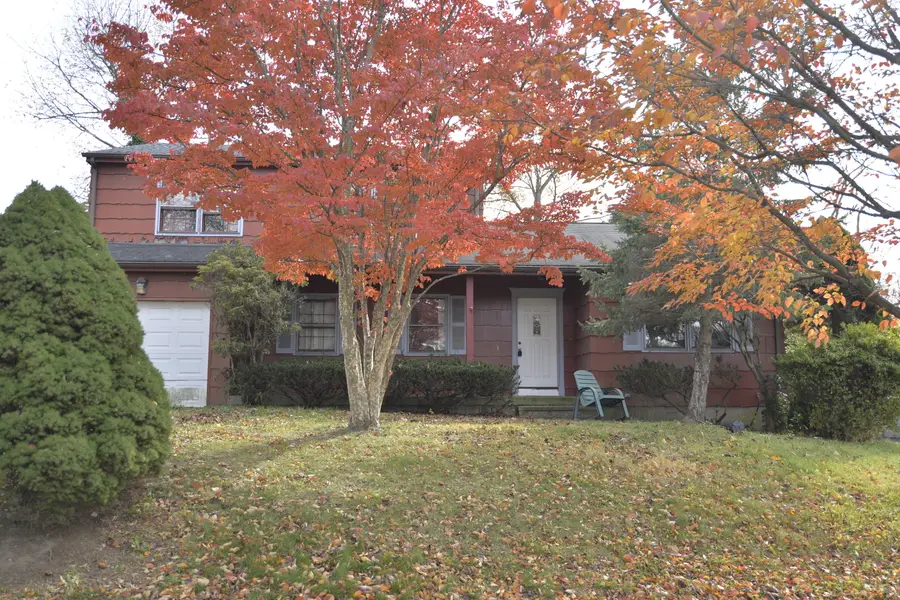 41 Pepperbush Lane, Fairfield, CT 06824 - Image #3