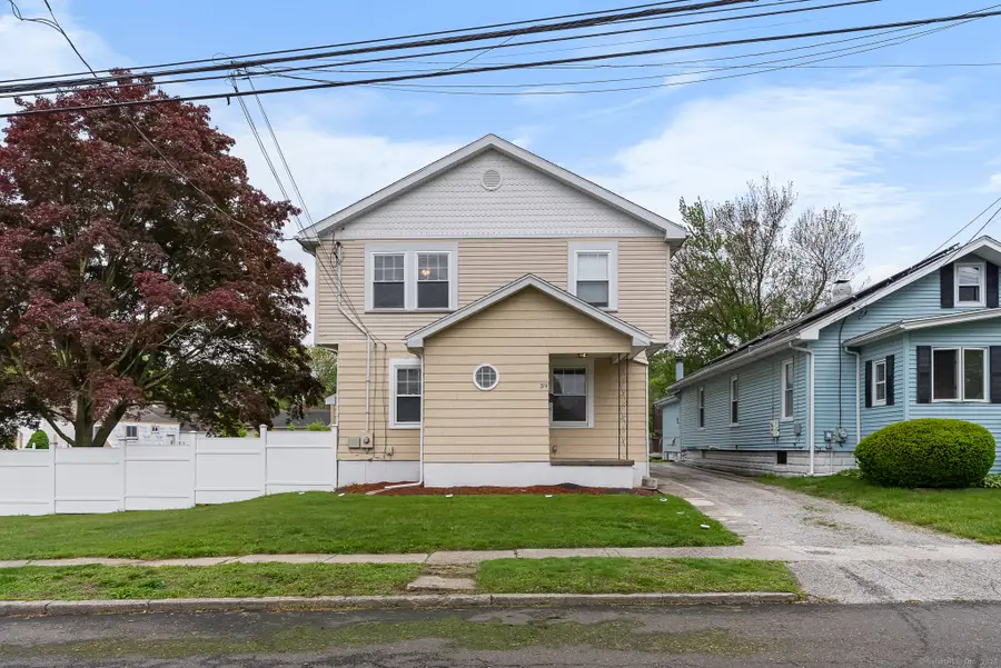 39 Woodcrest Avenue, Stratford, CT 06614 - Image #3