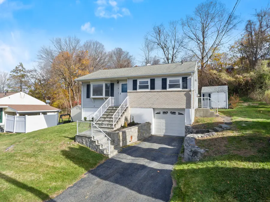 23 Berkshire Road, Ansonia, CT 06401 - Image #2