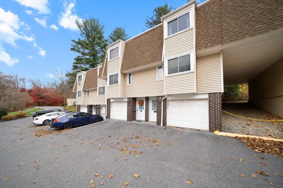 95 Chestnut Street #APT D, Bethel, CT 06801 - Image #2