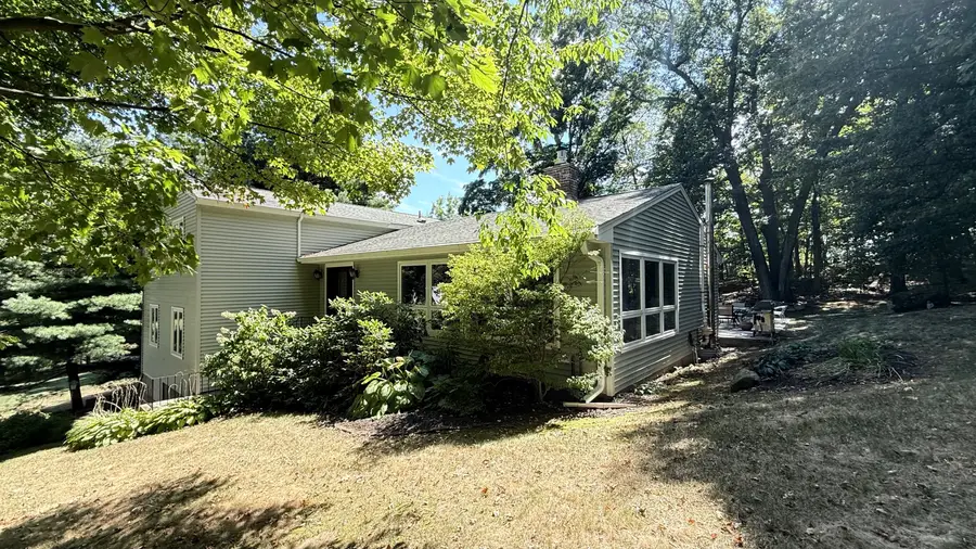 87 Warner Road, Berlin, CT 06037 - Image #2