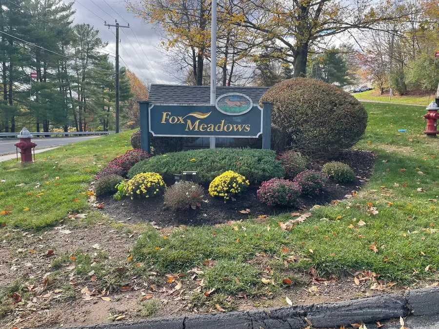 49 Woodbridge Lane #49, Cromwell, CT 06416 - Image #2