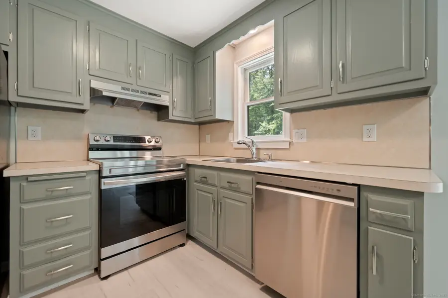 212 Rockwell Avenue, Bristol, CT 06010 - Image #3