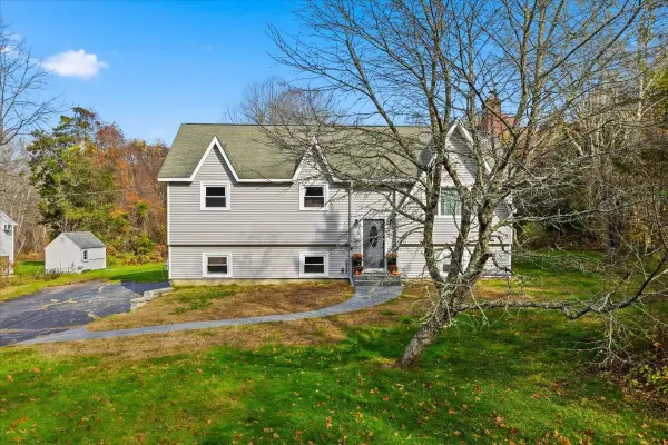 97 Thomas Road, Ledyard, CT 06339